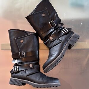 Black Combat Moto Boots with Buckle Straps